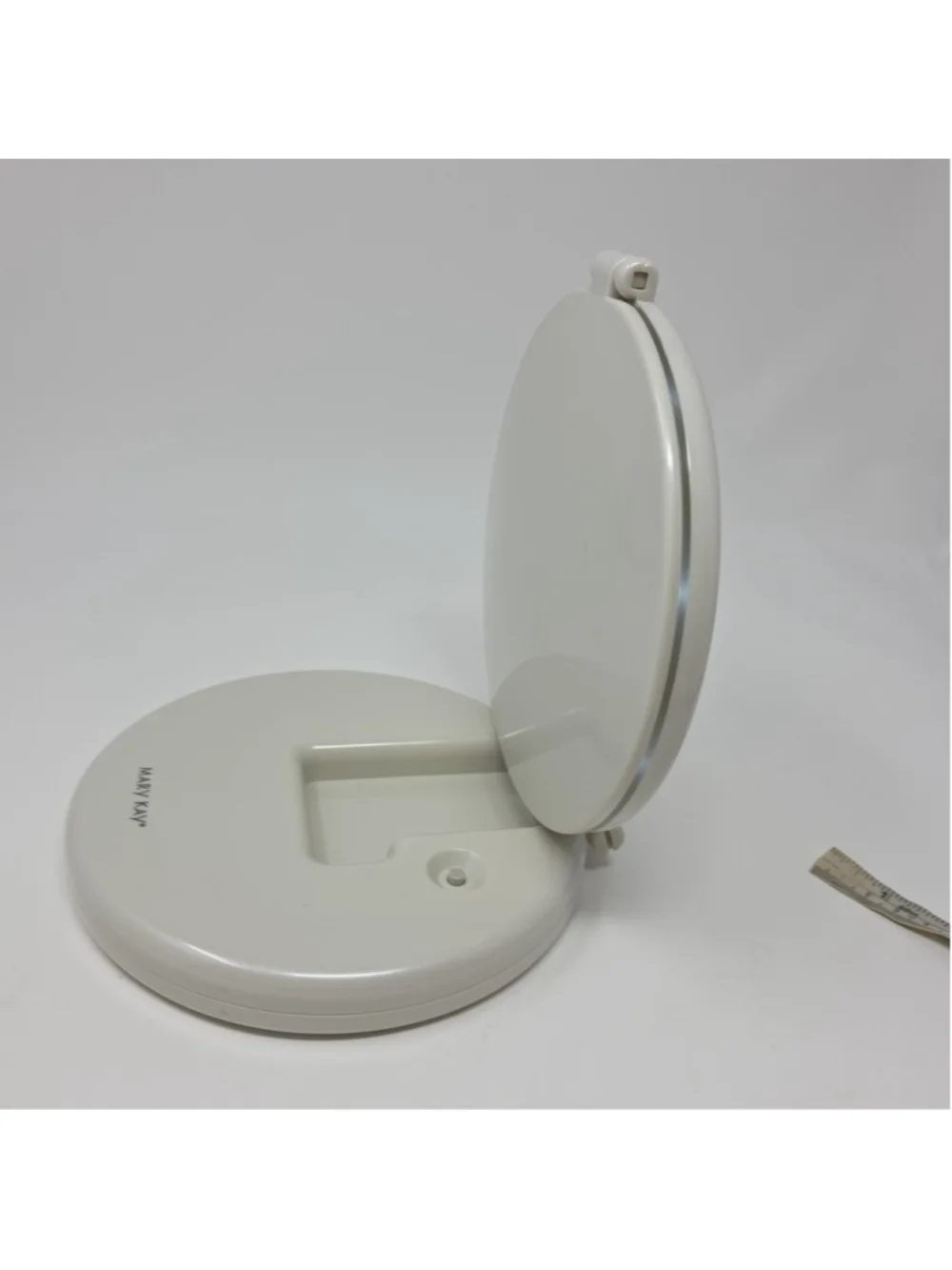 MARY KAY Vtg Lighted LED Double Folding Magnified Vanity Travel Makeup Mirror